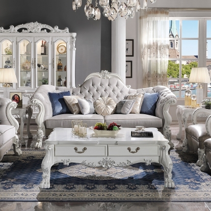 Dresden Sofa with 7 Pillows